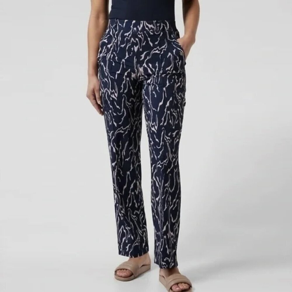 Athleta Printed Vienna Cargo Pant in Navy Blue/Pale Pink, size 6